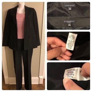 Banana Republic suit
